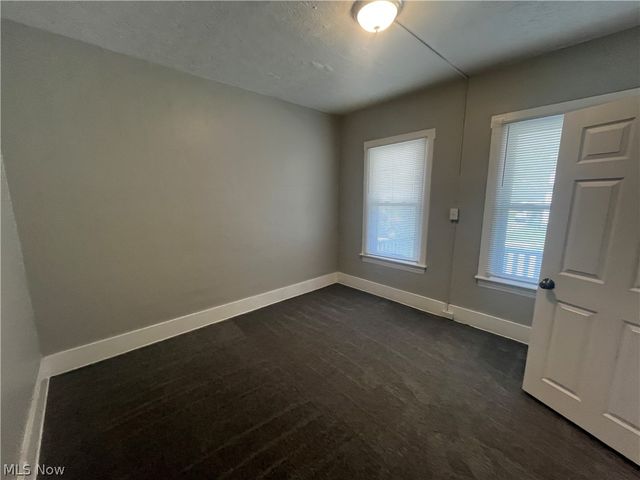 3551 W 67th Street, Cleveland, OH 44102