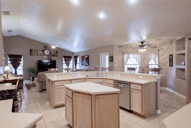 13021 LONG PINE TRAIL, Clermont, FL 34711