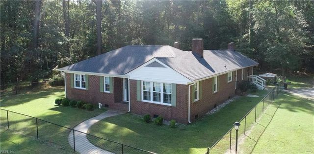 21092 Southampton PW, Courtland, VA 23837