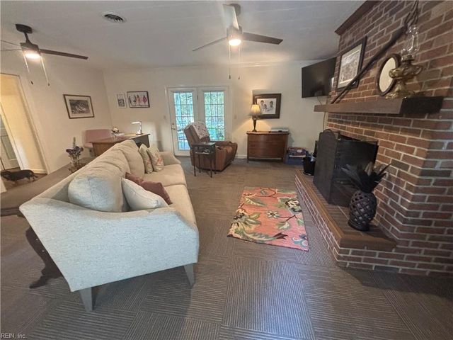 21092 Southampton PW, Courtland, VA 23837