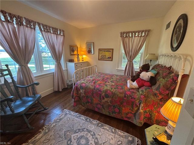 21092 Southampton PW, Courtland, VA 23837