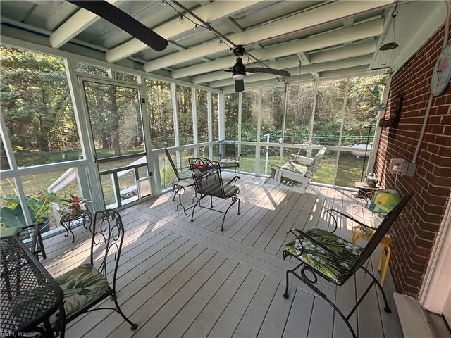 21092 Southampton PW, Courtland, VA 23837