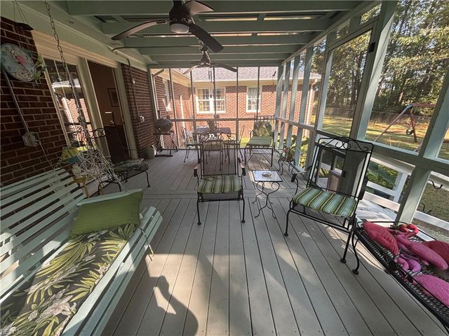 21092 Southampton PW, Courtland, VA 23837
