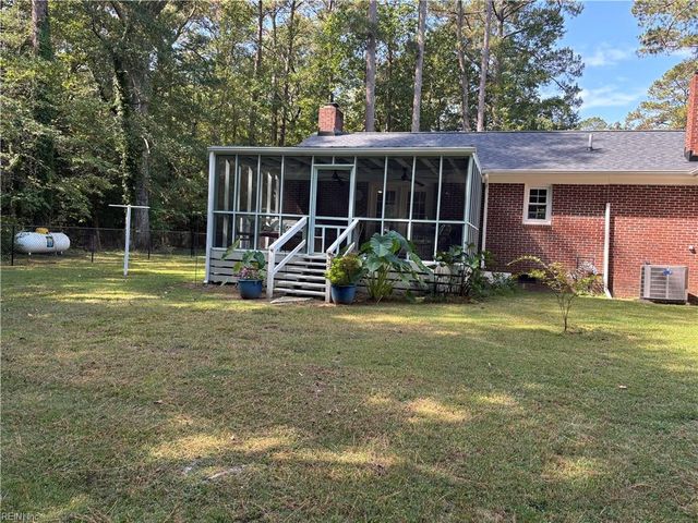 21092 Southampton PW, Courtland, VA 23837