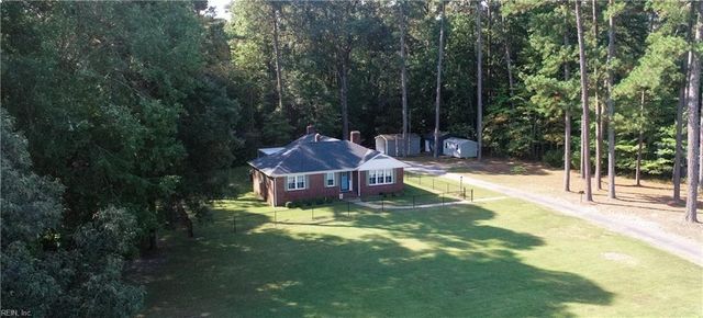 21092 Southampton PW, Courtland, VA 23837