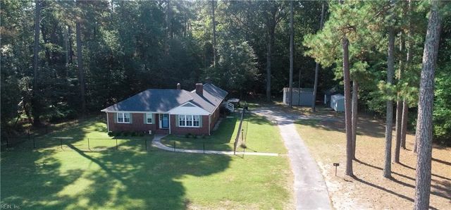 21092 Southampton PW, Courtland, VA 23837
