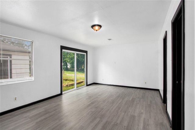 10906 Panay Drive, Houston, TX 77048
