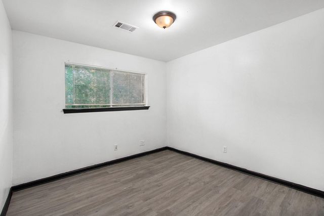 10906 Panay Drive, Houston, TX 77048