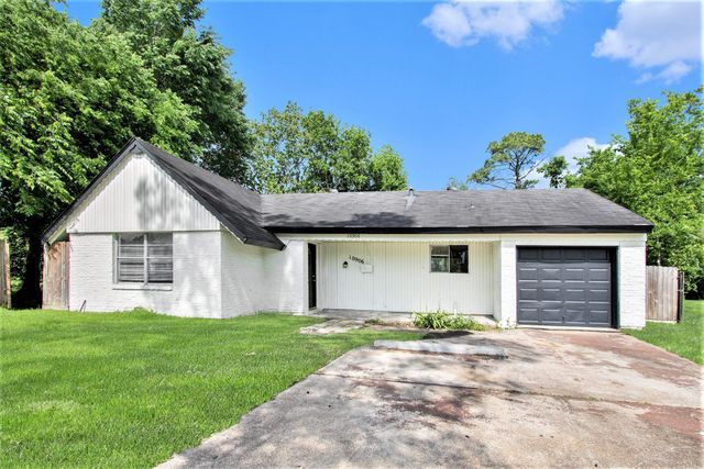10906 Panay Drive, Houston, TX 77048
