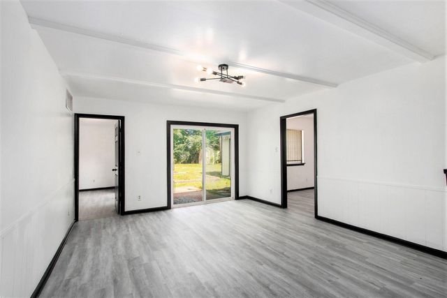 10906 Panay Drive, Houston, TX 77048
