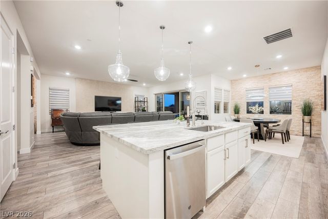 11843 Grassy Plain Avenue, Las Vegas, NV 89138