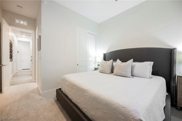 11843 Grassy Plain Avenue, Las Vegas, NV 89138