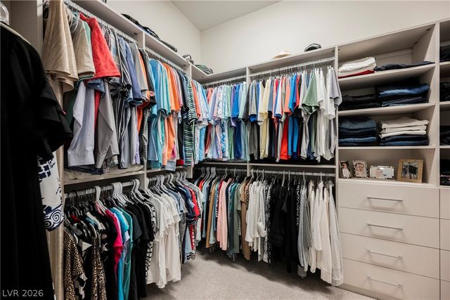 11843 Grassy Plain Avenue, Las Vegas, NV 89138