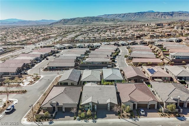 11843 Grassy Plain Avenue, Las Vegas, NV 89138