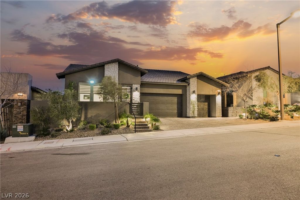 11843 Grassy Plain Avenue, Las Vegas, NV 89138