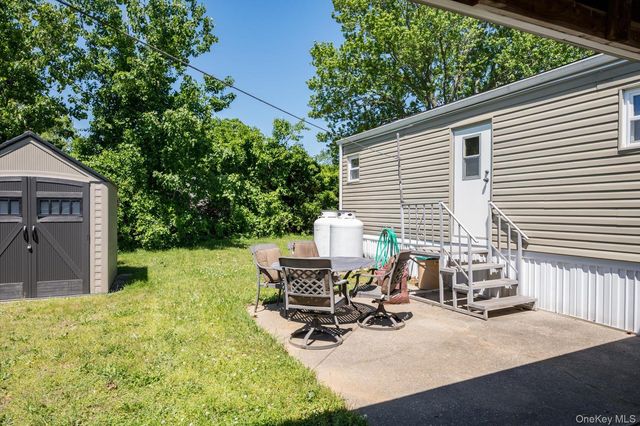 66 Minuteman Drive, Bohemia, NY 11716