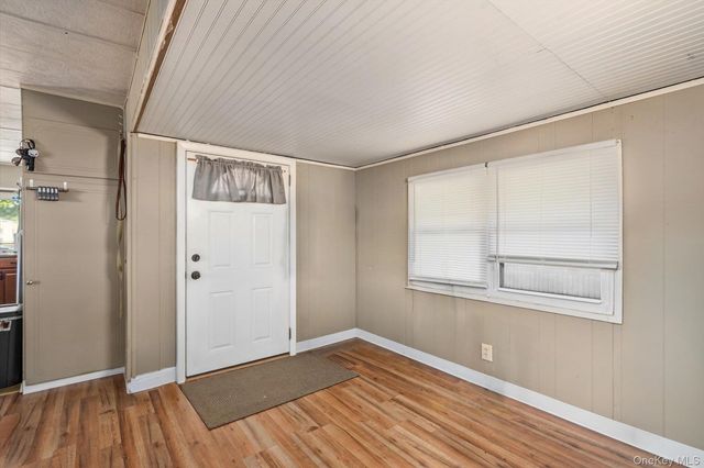 66 Minuteman Drive, Bohemia, NY 11716