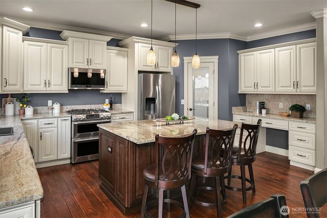 22632 SE 281st Street, Maple Valley, WA 98038