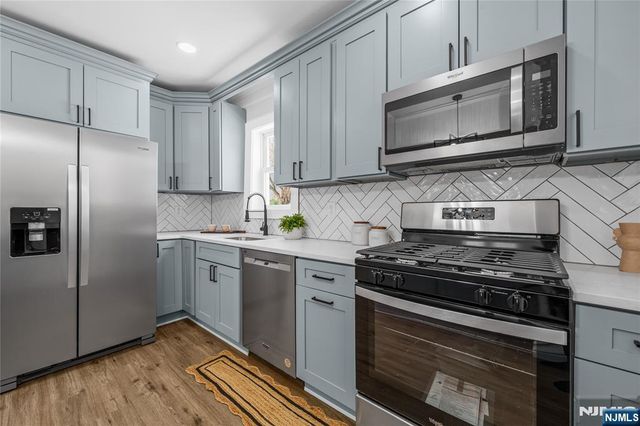 18 Hilton Avenue, Maplewood, NJ 07040
