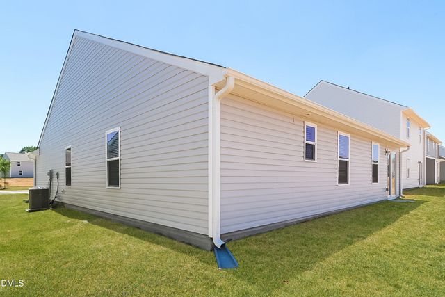 421 Brisk Drive, Zebulon, NC 27597