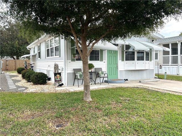 20311 Cumberland CT, Estero, FL 33928