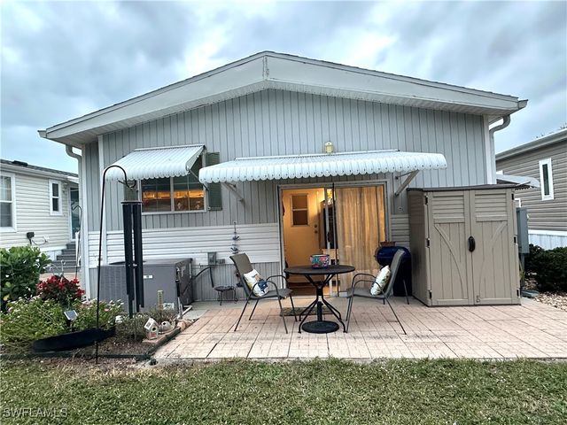 20311 Cumberland CT, Estero, FL 33928