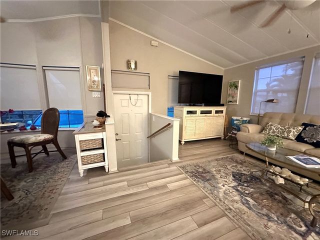 20311 Cumberland CT, Estero, FL 33928