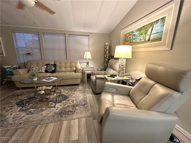 20311 Cumberland CT, Estero, FL 33928