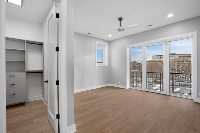 1627 W Warren Boulevard 3, Chicago, IL 60612