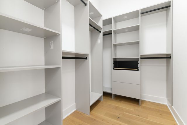 1627 W Warren Boulevard 3, Chicago, IL 60612