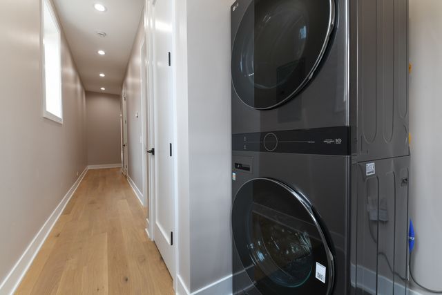 1627 W Warren Boulevard 3, Chicago, IL 60612