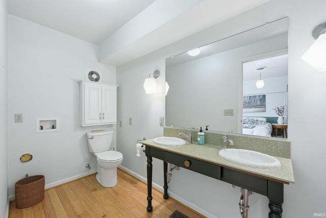 2708 Eastbrook Drive, Fort Wayne, IN 46805