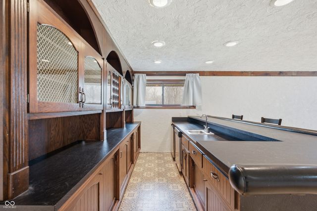 3505 Delaware Trail, Muncie, IN 47302