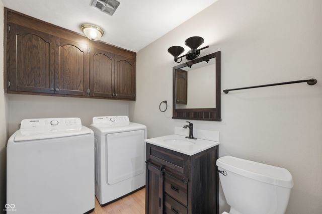 3505 Delaware Trail, Muncie, IN 47302