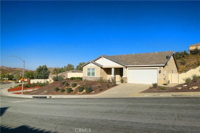 4096 Elderberry, Lake Elsinore, CA 92530