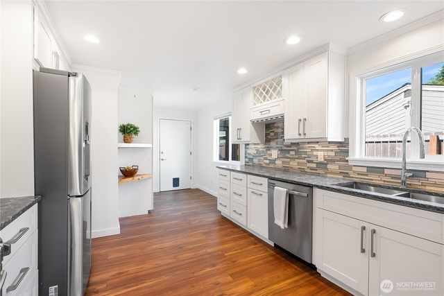 1422 Greenville Drive, Bellingham, WA 98226