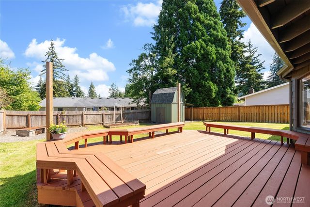 1422 Greenville Drive, Bellingham, WA 98226