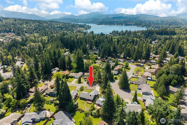 1422 Greenville Drive, Bellingham, WA 98226