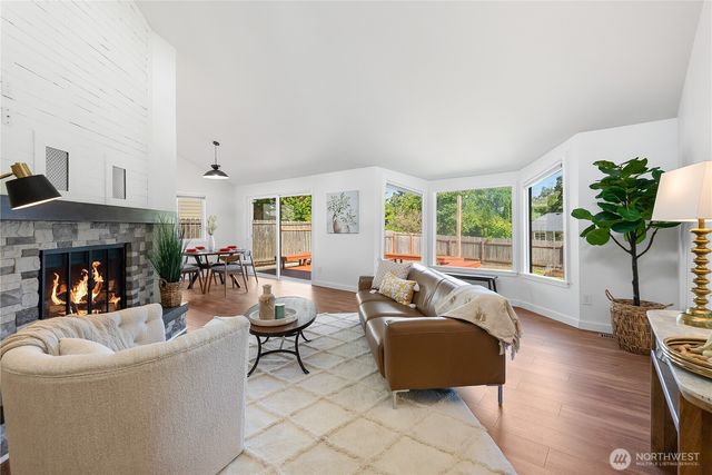 1422 Greenville Drive, Bellingham, WA 98226