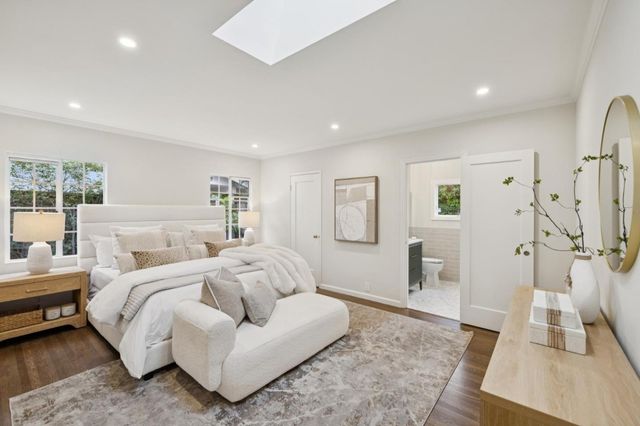 2302 Webster Street, Palo Alto, CA 94301