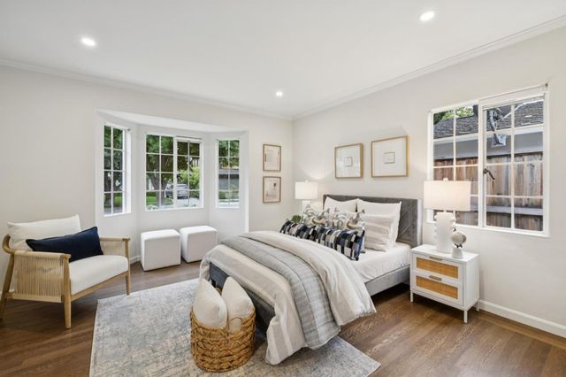 2302 Webster Street, Palo Alto, CA 94301