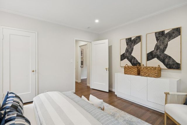 2302 Webster Street, Palo Alto, CA 94301