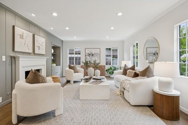 2302 Webster Street, Palo Alto, CA 94301