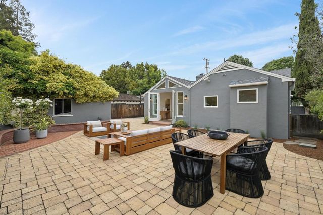 2302 Webster Street, Palo Alto, CA 94301