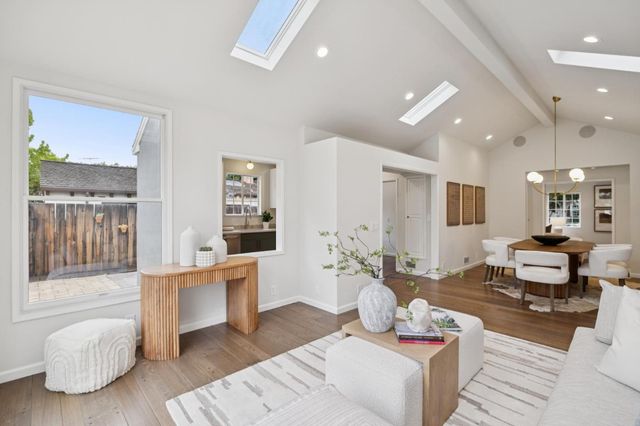 2302 Webster Street, Palo Alto, CA 94301