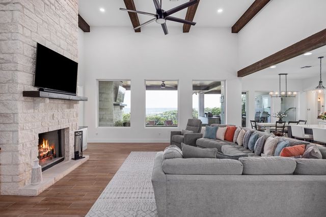 248 Heights Trail, Kerrville, TX 78028