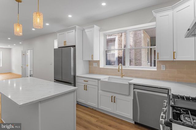 523 S 55TH ST, Philadelphia, PA 19143