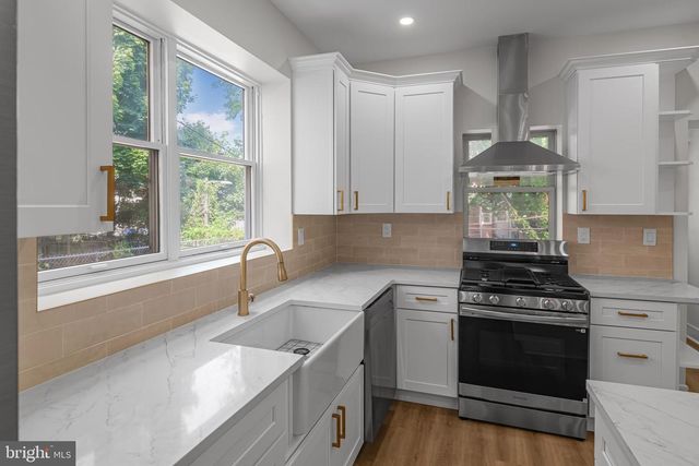 523 S 55TH ST, Philadelphia, PA 19143