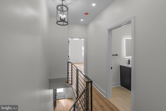 523 S 55TH ST, Philadelphia, PA 19143