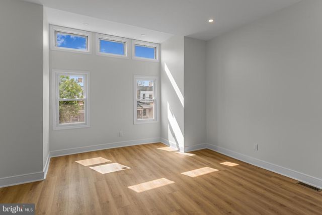 523 S 55TH ST, Philadelphia, PA 19143